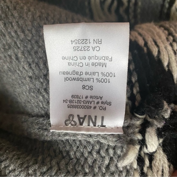 TNA Lambswool Sweater Size S - Picture 3 of 7